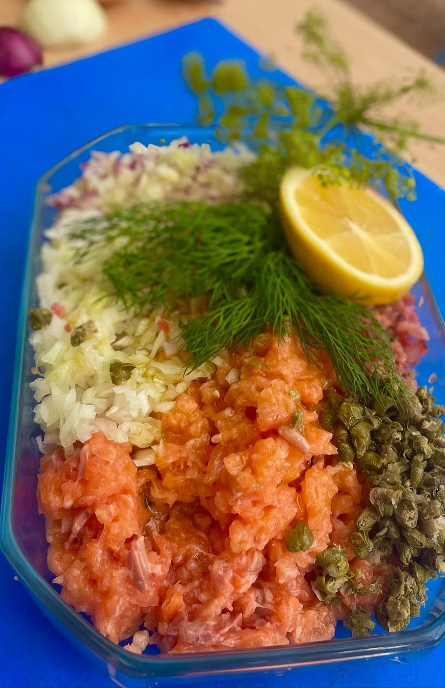 Tatar z łososia